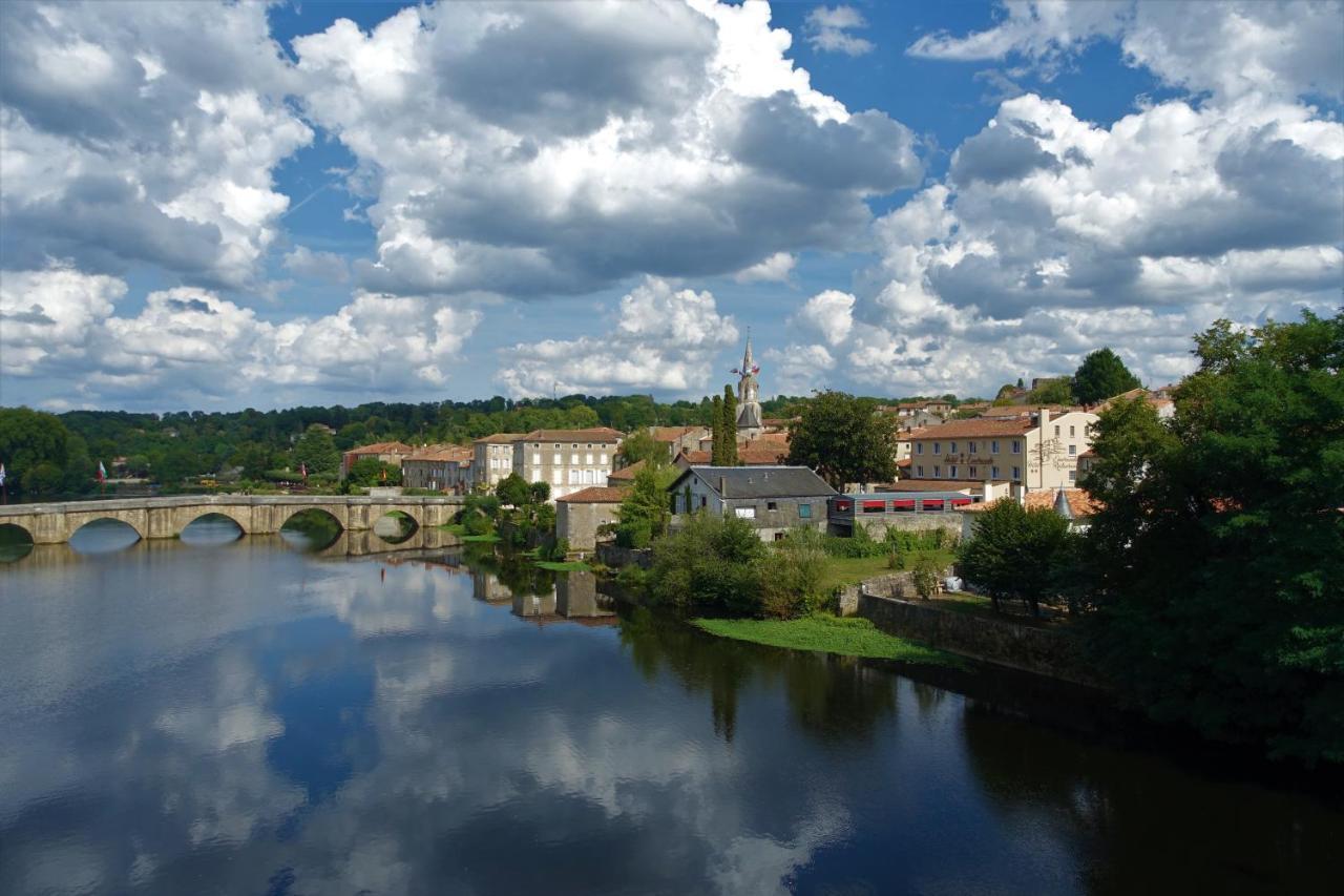 Logis Emeraude Hotel