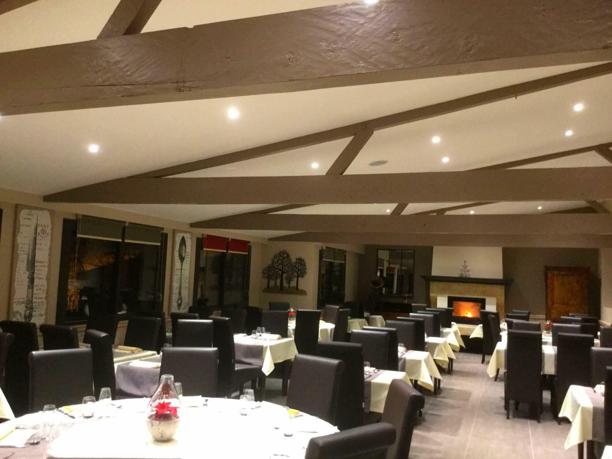 Logis Emeraude Hotel 2*